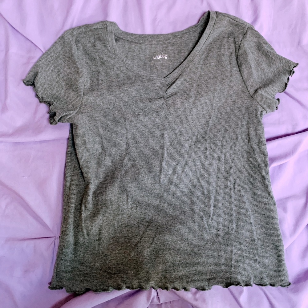 Grey Top 🐚
